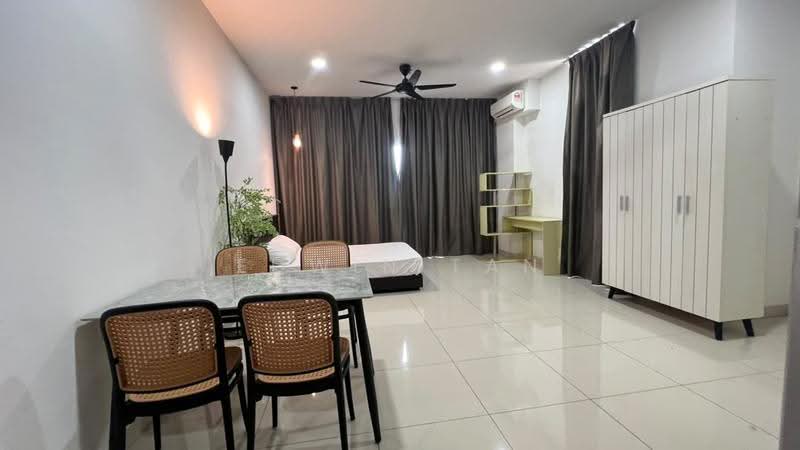 Kediaman Servis untuk Disewa di Boulevard 51 - Edwin Tan - Bedroom - PropertyGuru.com.my