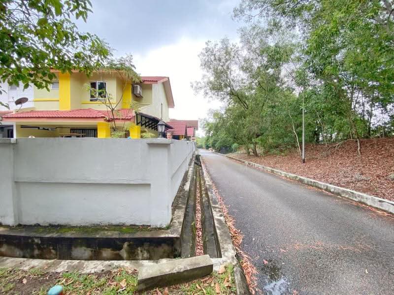 2-storey Terraced House for Sale in Bandar Bukit Mahkota (Bangi) - Adi Mohamad - Exterior - PropertyGuru.com.my