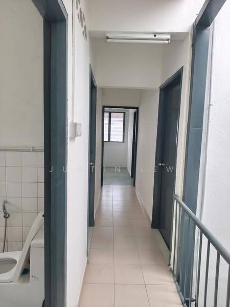 Rumah Bandar untuk Disewa di Taman Salak Selatan (Salak South) - Justin Lew - Corridor - PropertyGuru.com.my