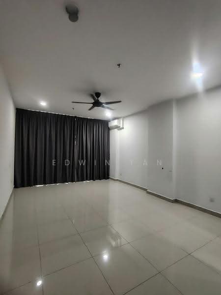 Kediaman Servis untuk Disewa di Boulevard 51 - Edwin Tan - Living Room - PropertyGuru.com.my