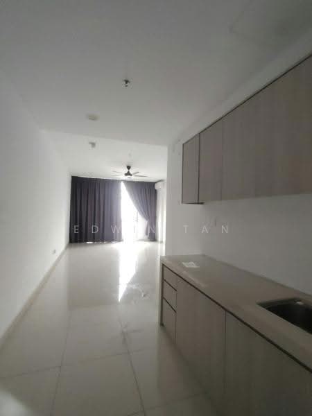 Kediaman Servis untuk Disewa di Boulevard 51 - Edwin Tan - Living Room - PropertyGuru.com.my