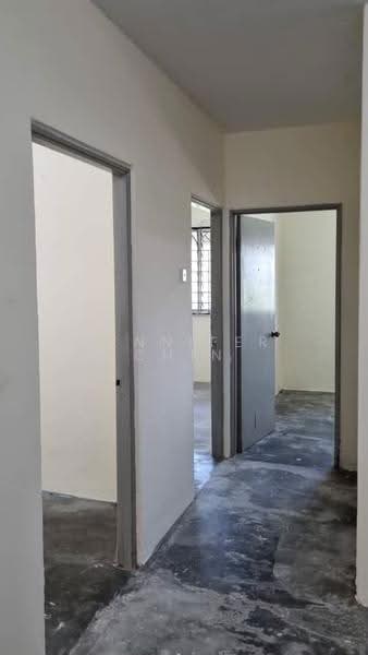 Flat for Sale at Sri Indah - Jennifer Chin - Corridor - PropertyGuru.com.my