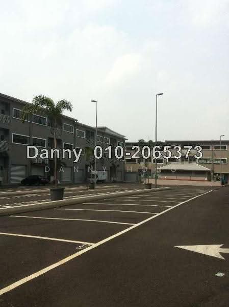 Shop for Sale in Taman Bukit Serdang (Seri Kembangan) - Kien Peng Hong - PropertyGuru.com.my
