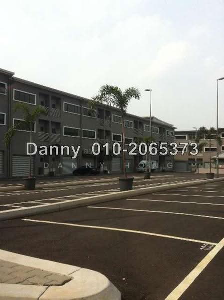 Shop for Sale in Taman Bukit Serdang (Seri Kembangan) - Kien Peng Hong - PropertyGuru.com.my