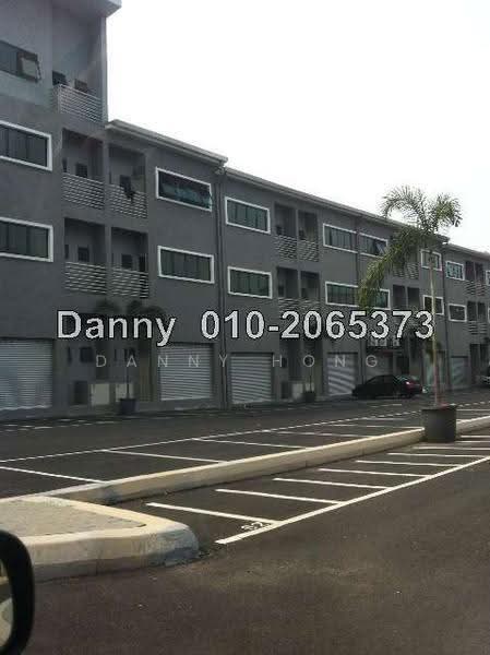 Shop for Sale in Taman Bukit Serdang (Seri Kembangan) - Kien Peng Hong - PropertyGuru.com.my