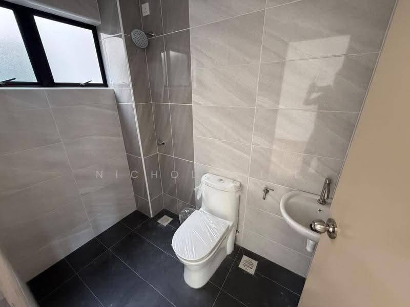 Rumah Teres 2-Tingkat untuk Dijual di Ipoh (Perak) - Nicholas Lee - Bathroom - PropertyGuru.com.my