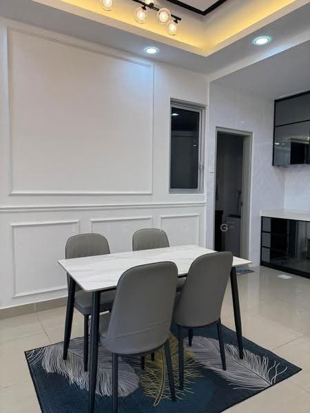 Kediaman Servis untuk Disewa di SkyLake Residence - Eric Wong - Dining Room - PropertyGuru.com.my