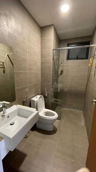 Kediaman Servis untuk Disewa di Citizen 2 - Wilfred Tee - Bathroom - PropertyGuru.com.my
