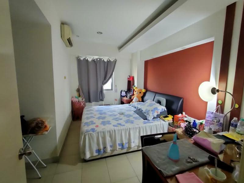 Service Residence for Sale at D'Alamanda - Kelvin . - Bedroom - PropertyGuru.com.my