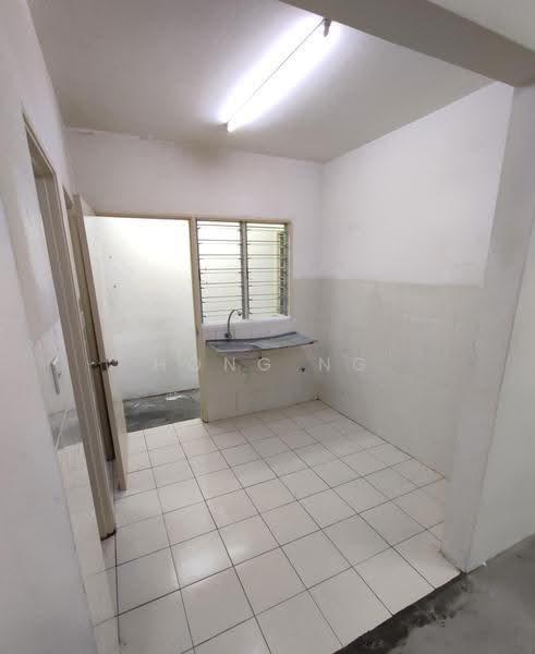 Flat for Rent at Pangsapuri Sentosa - Hong Ng - PropertyGuru.com.my