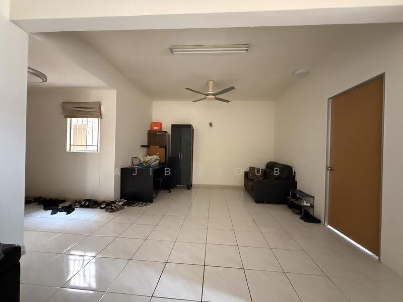 Condominium for Sale at Seri Maya Condominium - Najib Ayoubi - Living Room - PropertyGuru.com.my