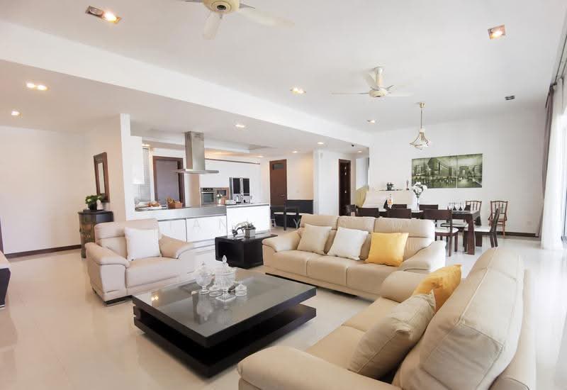 Kondominium untuk Dijual di Infinity Beachfront Condominium - Stanley Saw - Living Room - PropertyGuru.com.my
