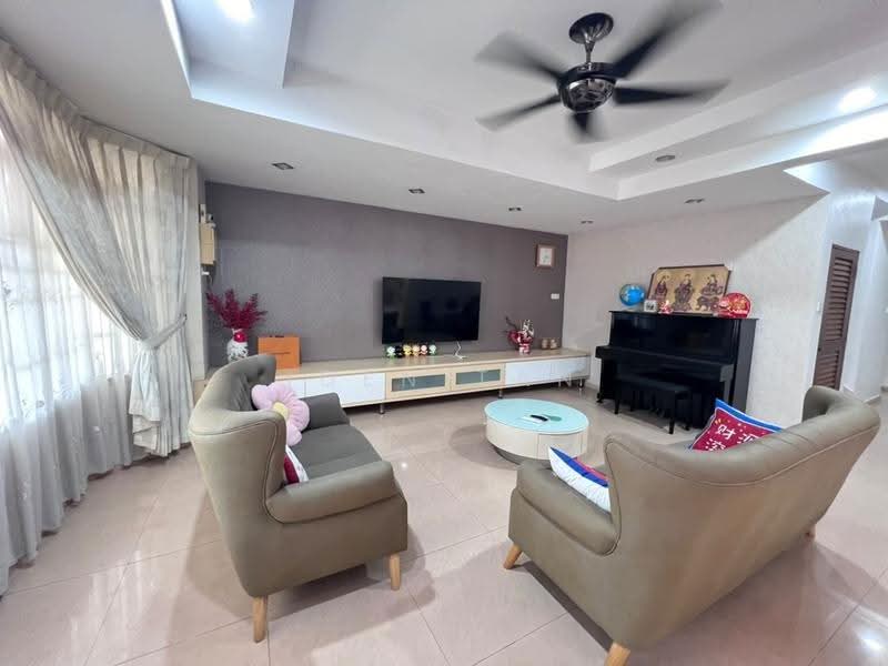 2-storey Terraced House for Sale in Taman Pulai Utama (Skudai) - Iden Tan - Living Room - PropertyGuru.com.my