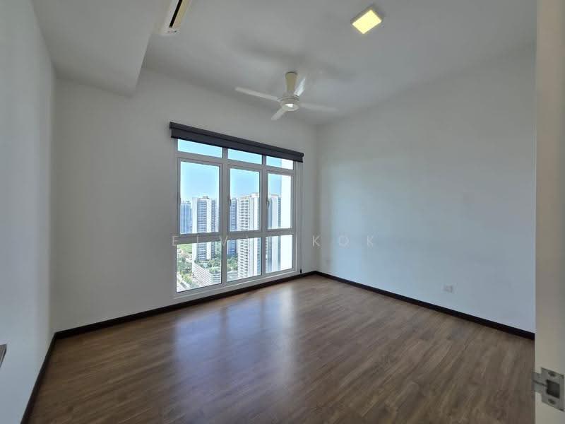 Kediaman Servis untuk Dijual di Clarita Tower @ Eco Sky - Elvis Kok - Bedroom - PropertyGuru.com.my