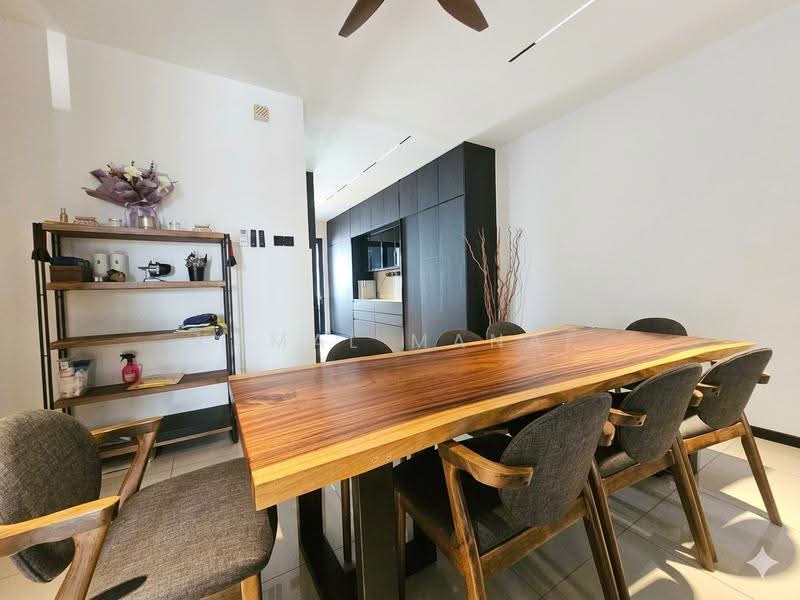 Rumah Teres 3-Tingkat untuk Dijual di Tropicana Heights (Kajang) - Kamal Manaf - Dining Room - PropertyGuru.com.my