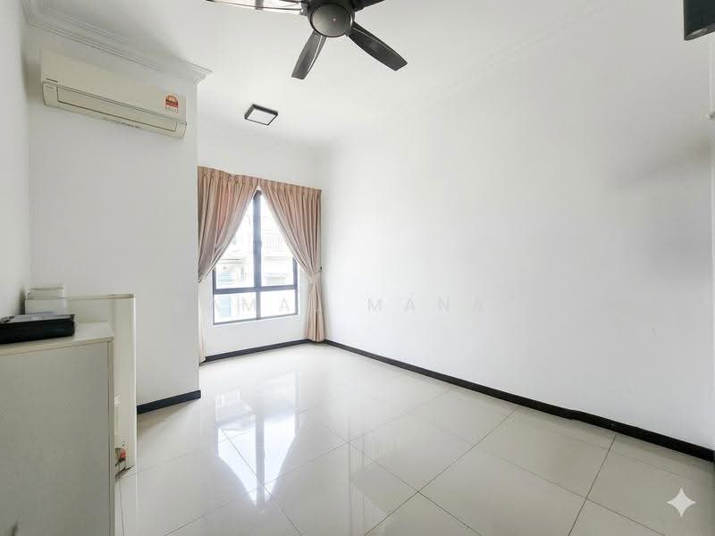 Rumah Teres 3-Tingkat untuk Dijual di Tropicana Heights (Kajang) - Kamal Manaf - Interior - PropertyGuru.com.my