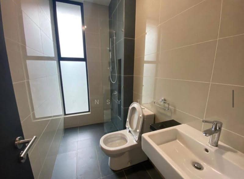 Rumah Berkembar untuk Dijual di Iskandar Puteri (Nusajaya) (Johor) - Pansy Teo - Bathroom - PropertyGuru.com.my