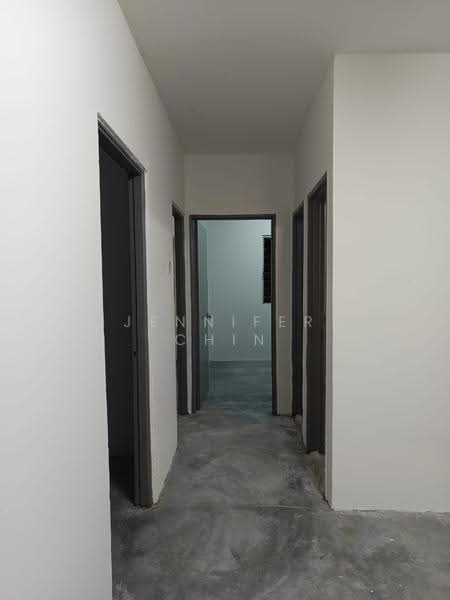Flat for Sale at Sri Indah - Jennifer Chin - Corridor - PropertyGuru.com.my