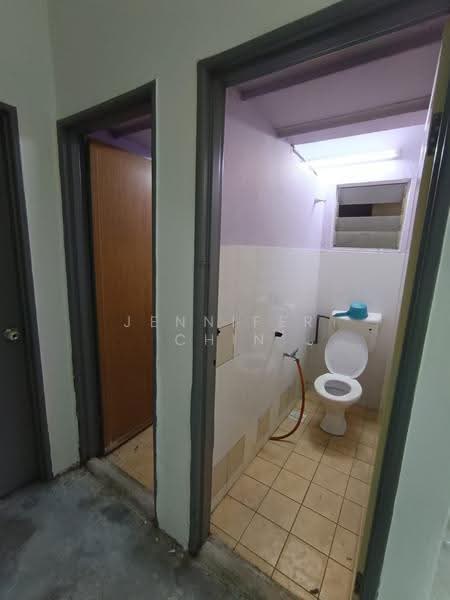 Flat for Sale at Sri Indah - Jennifer Chin - Bathroom - PropertyGuru.com.my