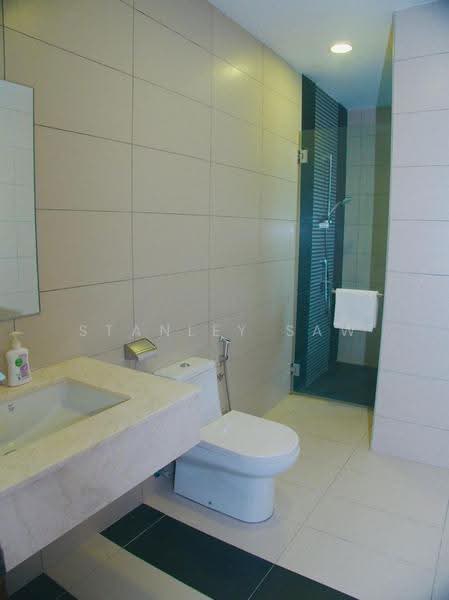 Kondominium untuk Dijual di Residence 21 - Stanley Saw - Bathroom - PropertyGuru.com.my