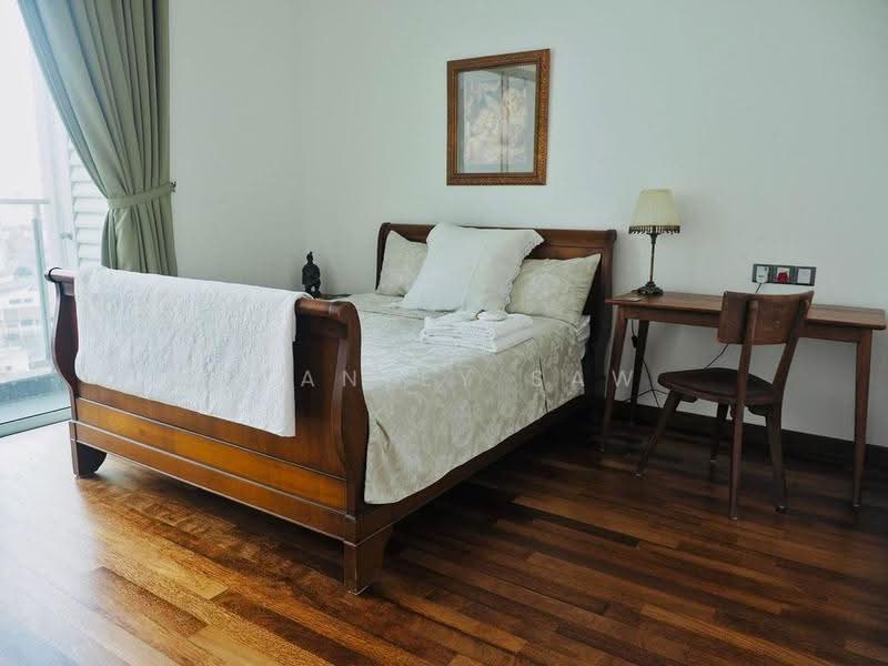 Kondominium untuk Dijual di Residence 21 - Stanley Saw - Bedroom - PropertyGuru.com.my