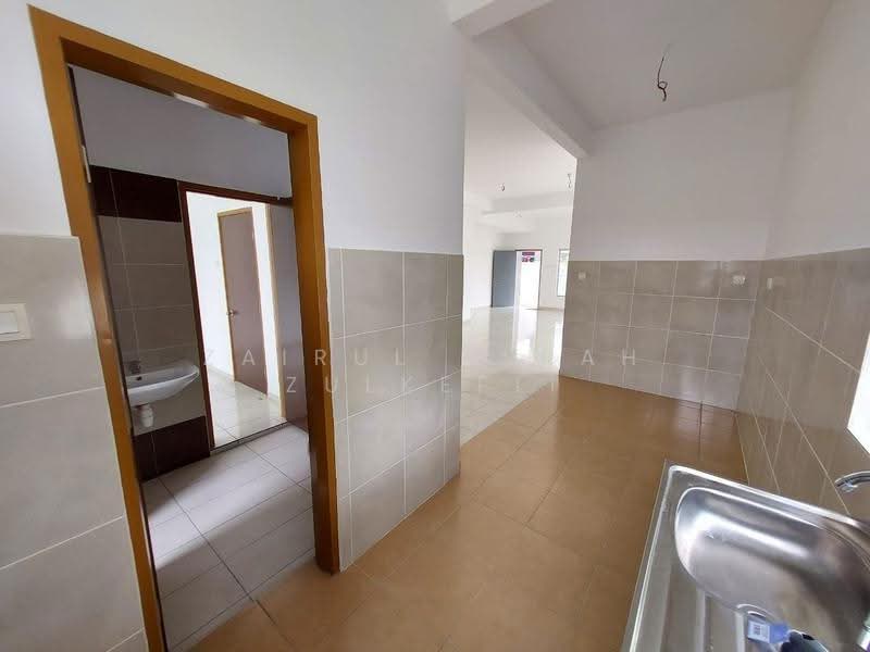 Rumah Teres 2-Tingkat untuk Dijual di Bandar Baru Bangi (Selangor) - Zairul Asrah Zulkefli - Kitchen - PropertyGuru.com.my