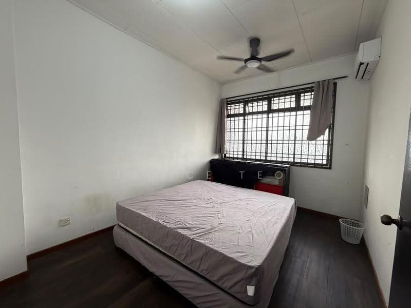 Rumah Teres 2-Tingkat untuk Dijual di Taman Jaya Mas (Skudai) - Janice Teo - Bedroom - PropertyGuru.com.my