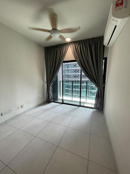 Service Residence for Sale at Majestic Maxim - Nic Low - Interior - PropertyGuru.com.my