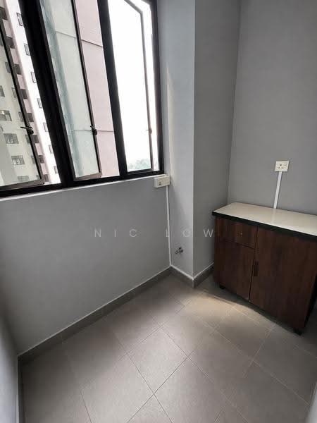 Service Residence for Sale at Majestic Maxim - Nic Low - Interior - PropertyGuru.com.my