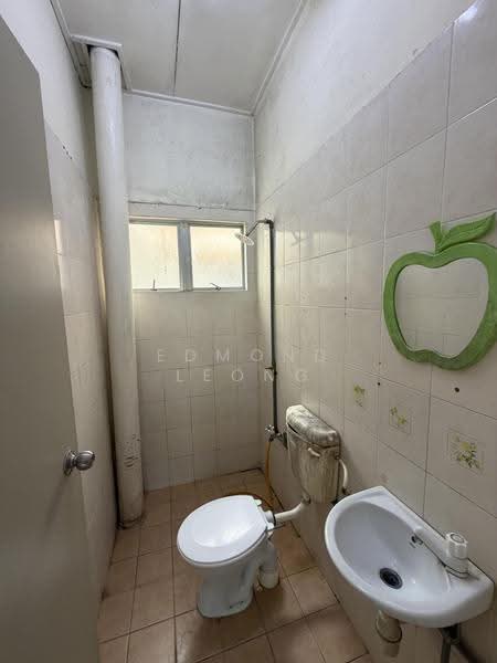 Apartment for Rent at Vista Hatamas - Edmond Leong - Bathroom - PropertyGuru.com.my