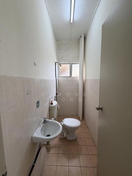 Apartment for Rent at Vista Hatamas - Edmond Leong - Bathroom - PropertyGuru.com.my