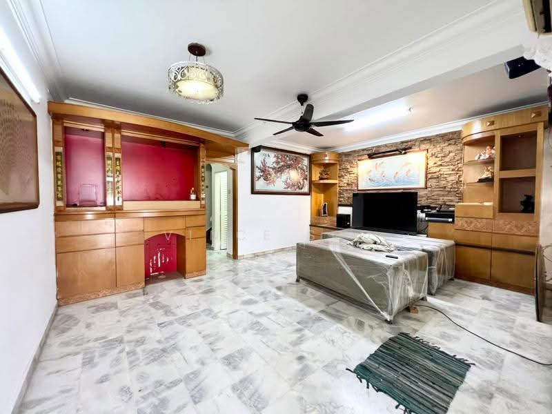 Rumah Teres 2-Tingkat untuk Dijual di Taman Desa Cemerlang (Ulu Tiram) - Vince Soo - Living Room - PropertyGuru.com.my