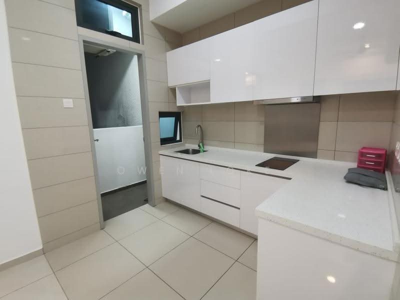 Kediaman Servis untuk Disewa di PJ Midtown - Owen Loke - Kitchen - PropertyGuru.com.my