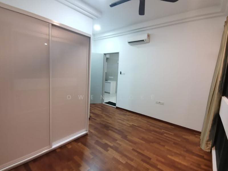 Kediaman Servis untuk Disewa di PJ Midtown - Owen Loke - Bedroom - PropertyGuru.com.my