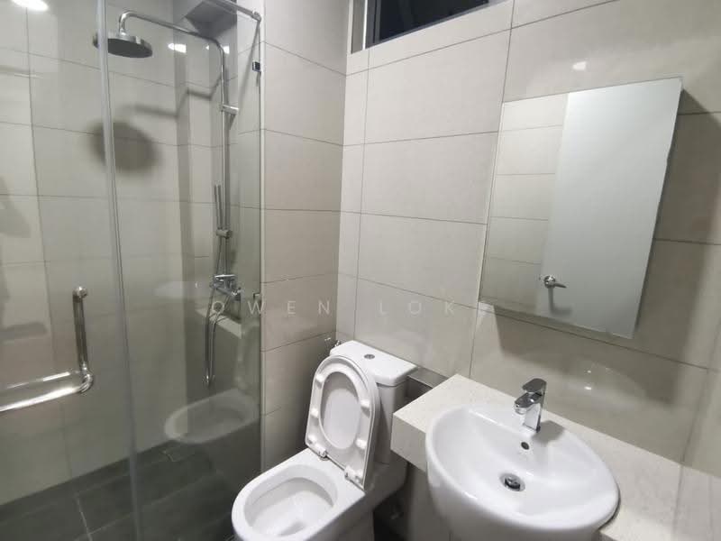 Kediaman Servis untuk Disewa di PJ Midtown - Owen Loke - Bathroom - PropertyGuru.com.my