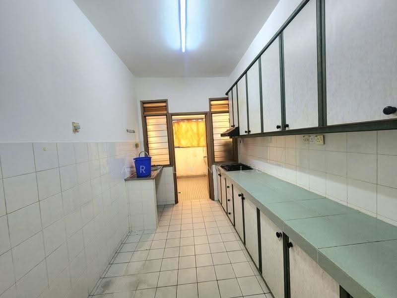 Condominium for Sale at Kelana Puteri - Marilyn Loh - Kitchen - PropertyGuru.com.my