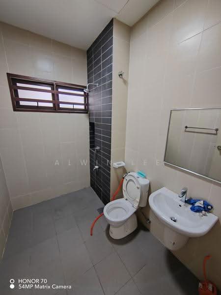 2-storey Terraced House for Sale in Bandar Bukit Raja (Klang) - Alwin Lee - Bathroom - PropertyGuru.com.my