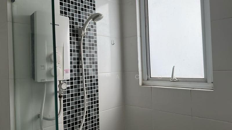 Kediaman Servis untuk Disewa di Mesahill - Athena Cho - Bathroom - PropertyGuru.com.my