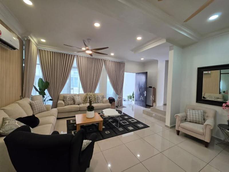Cluster House for Sale in Taman Kota Masai (Pasir Gudang) - Eddy Chan - Living Room - PropertyGuru.com.my