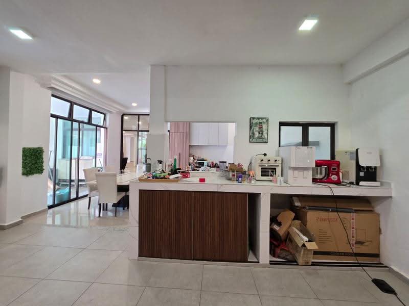 Cluster House for Sale in Taman Kota Masai (Pasir Gudang) - Eddy Chan - Kitchen - PropertyGuru.com.my