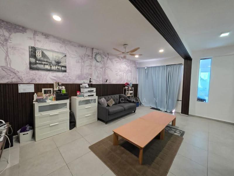 Cluster House for Sale in Taman Kota Masai (Pasir Gudang) - Eddy Chan - Living Room - PropertyGuru.com.my