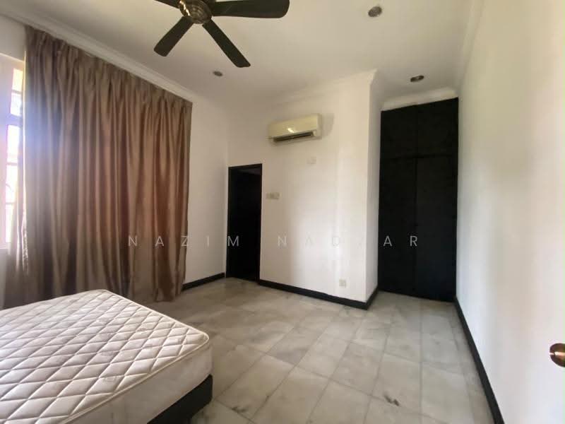Bungalow House for Sale in Country Heights (Kajang) - Nazim Nadzar - PropertyGuru.com.my