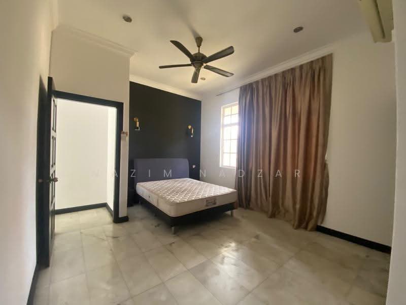 Bungalow House for Sale in Country Heights (Kajang) - Nazim Nadzar - PropertyGuru.com.my