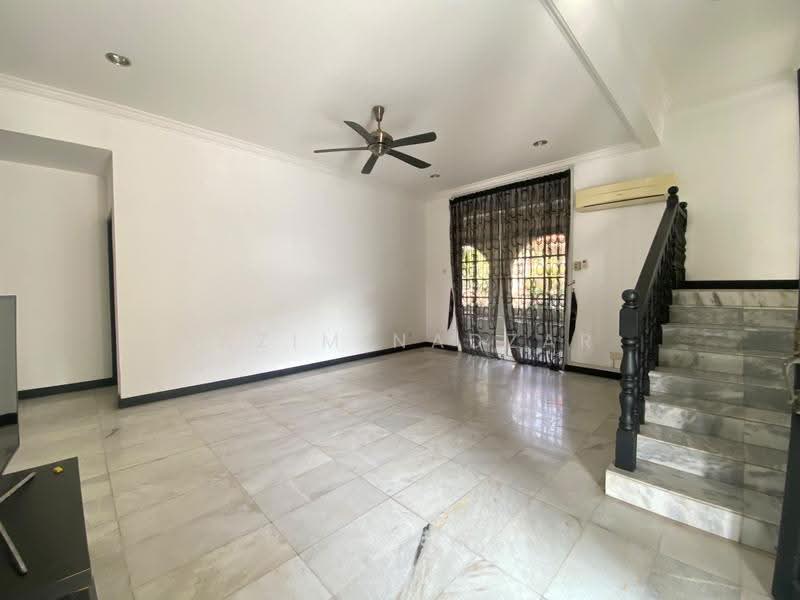Bungalow House for Sale in Country Heights (Kajang) - Nazim Nadzar - PropertyGuru.com.my