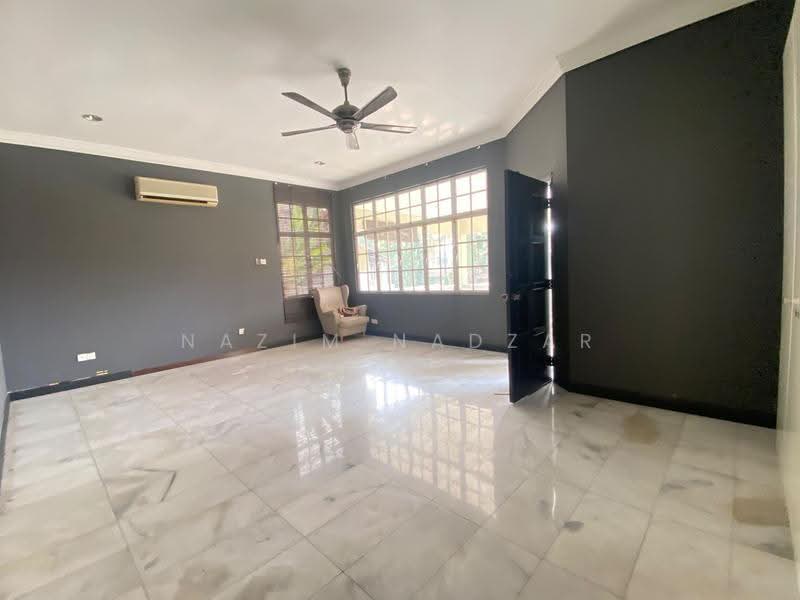 Bungalow House for Sale in Country Heights (Kajang) - Nazim Nadzar - PropertyGuru.com.my