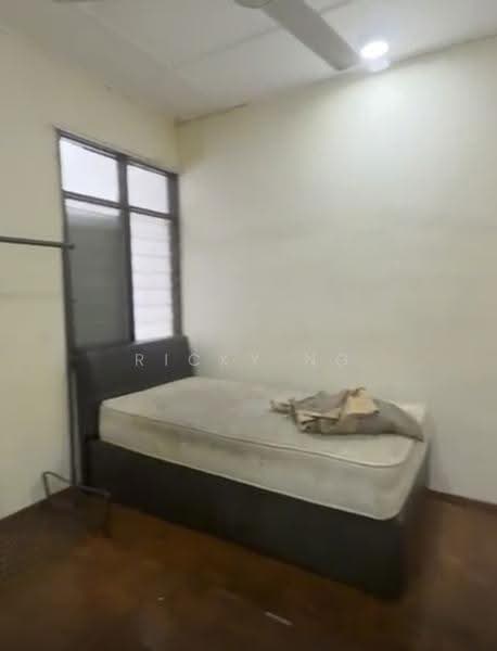 Kondominium untuk Dijual di Casa Ria - Ricky Ng - Bedroom - PropertyGuru.com.my