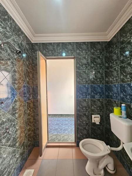 Rumah Teres untuk Dijual di Bukit Indah (Iskandar Puteri (Nusajaya)) - Jack Wong - Bathroom - PropertyGuru.com.my