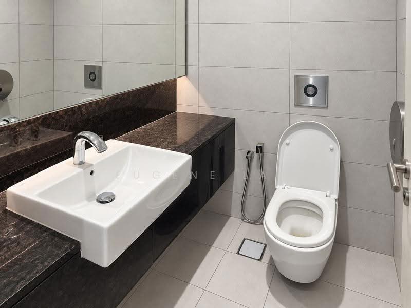Pejabat untuk Disewa di Damansara Heights (Kuala Lumpur) - Eugene Lai - Bathroom - PropertyGuru.com.my