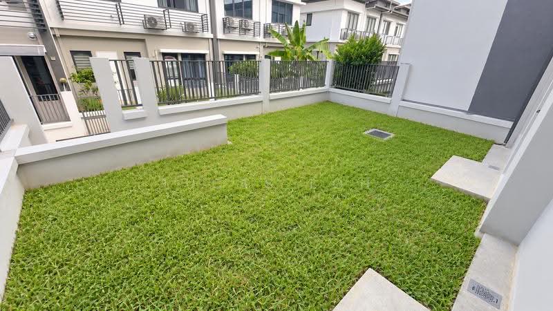 Semi-Detached House for Sale in Bandar Seri Coalfields (Sungai Buloh) - Lucas Loh - Exterior - PropertyGuru.com.my