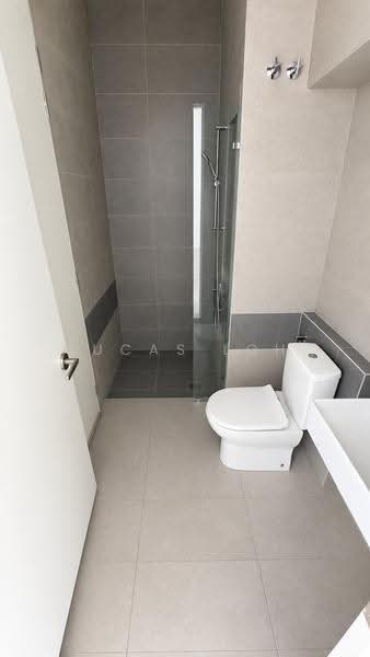 Semi-Detached House for Sale in Bandar Seri Coalfields (Sungai Buloh) - Lucas Loh - Bathroom - PropertyGuru.com.my